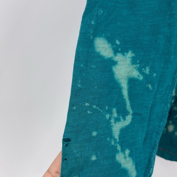 NFL Miami Dolphins Custom One Of A Kind Reverse Dyed Graphic Tee SZ 3XL Football - Picture 3 of 8